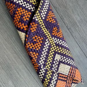 Bandago Clutch